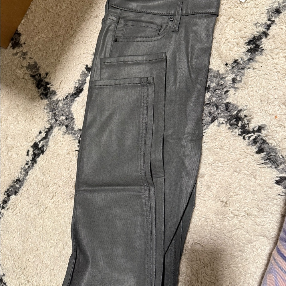 Gray Jeans - Picture 3 of 4